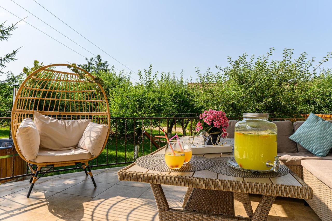 Orchard Villa Брашов Екстериор снимка