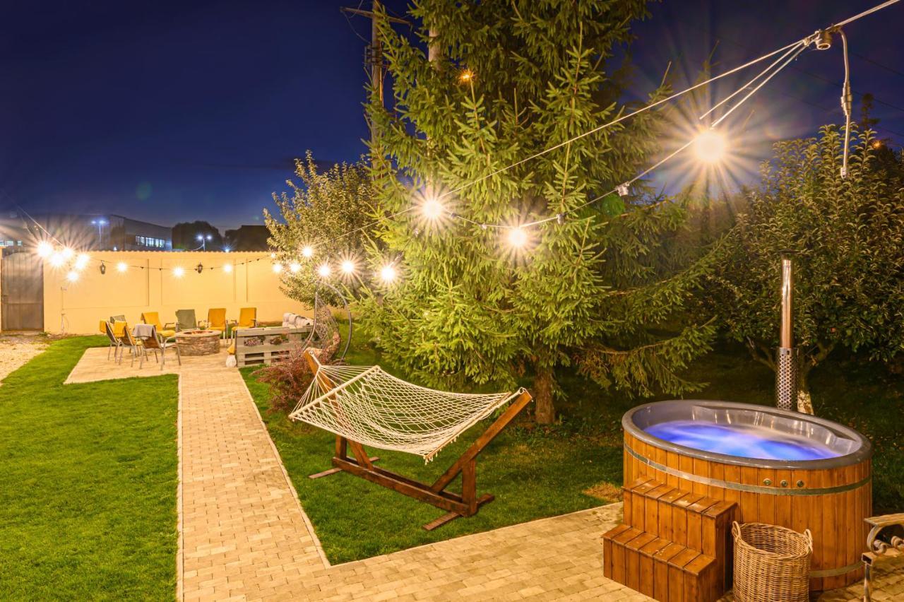 Orchard Villa Брашов Екстериор снимка