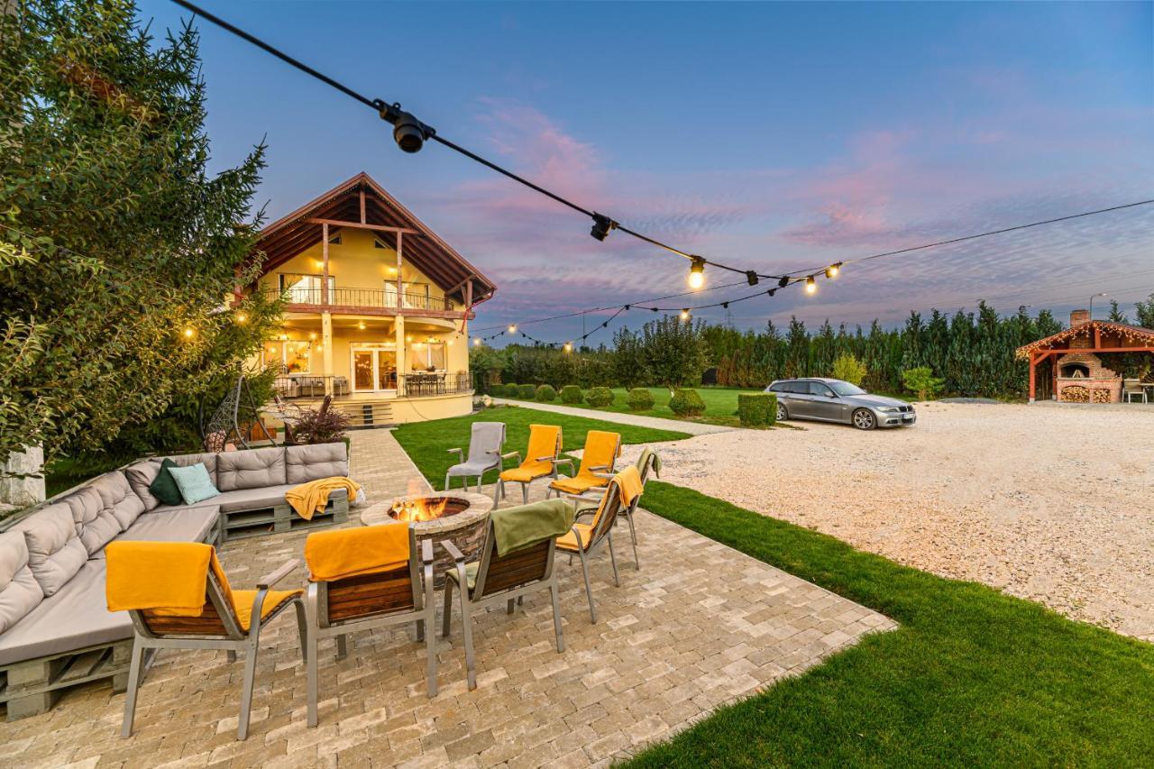 Orchard Villa Брашов Екстериор снимка