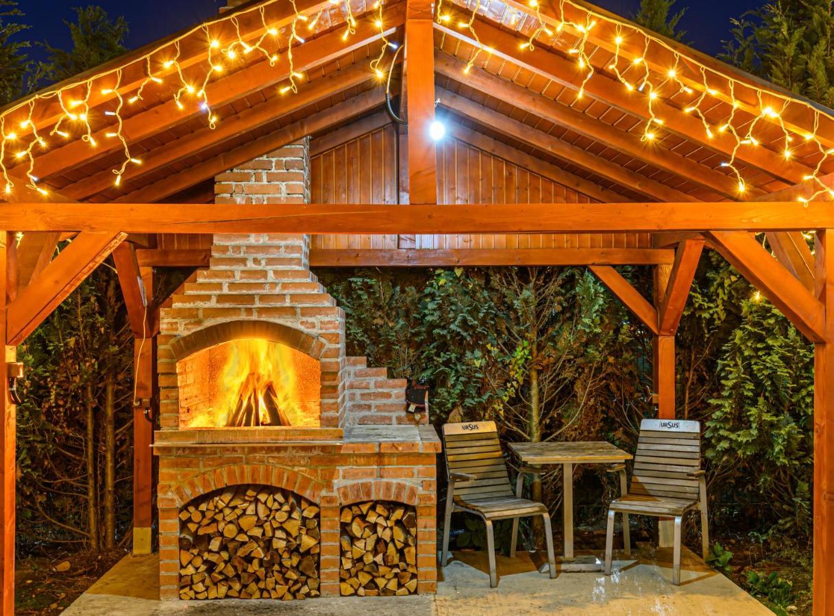 Orchard Villa Брашов Екстериор снимка