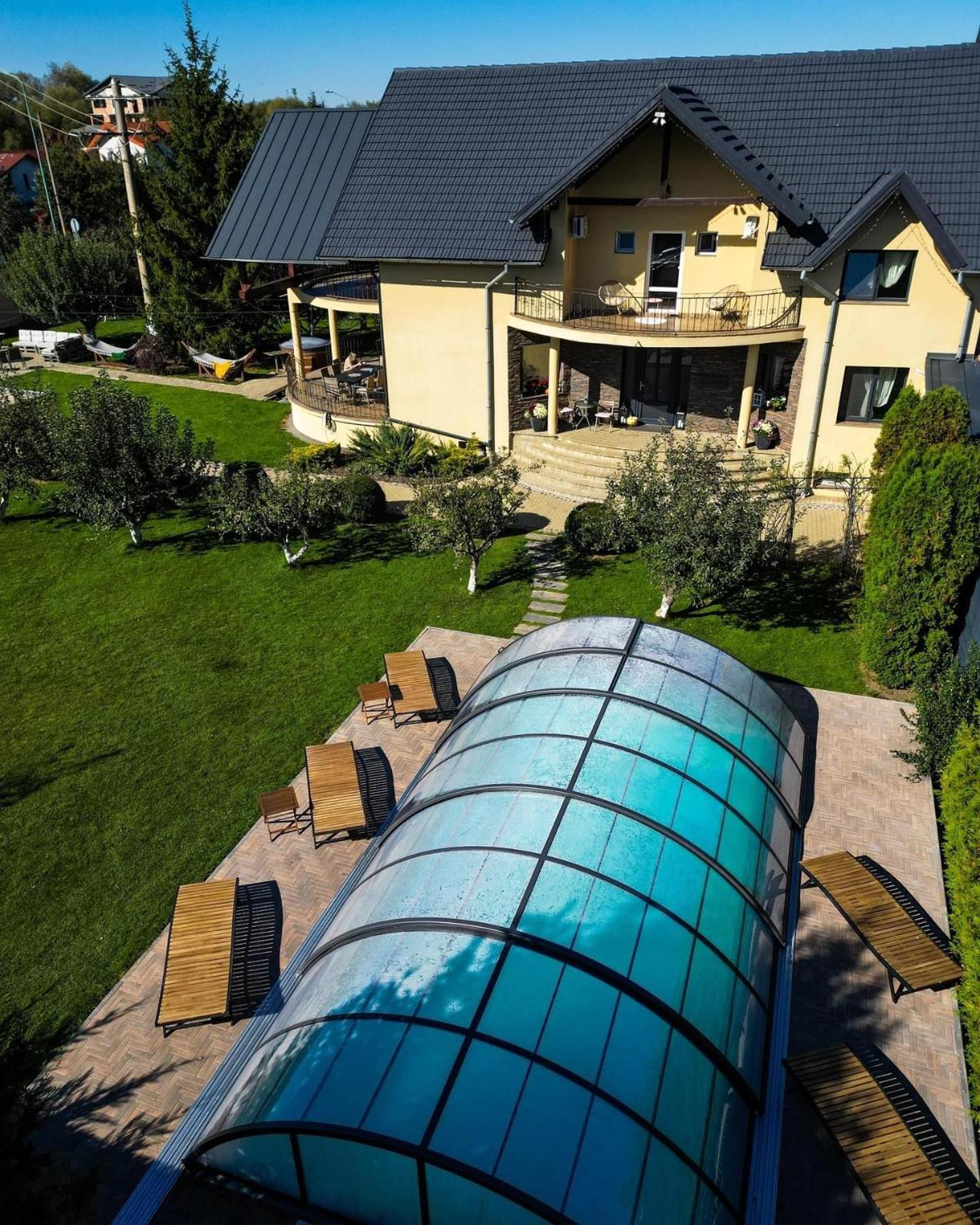 Orchard Villa Брашов Екстериор снимка